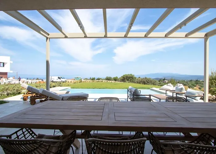 The Quiet Pearl Villa, By Halkidiki *